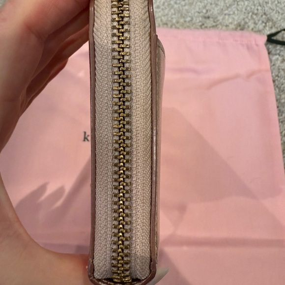 Kate Spade Metallic Rose Gold Long Wallet - Picture 4 of 14